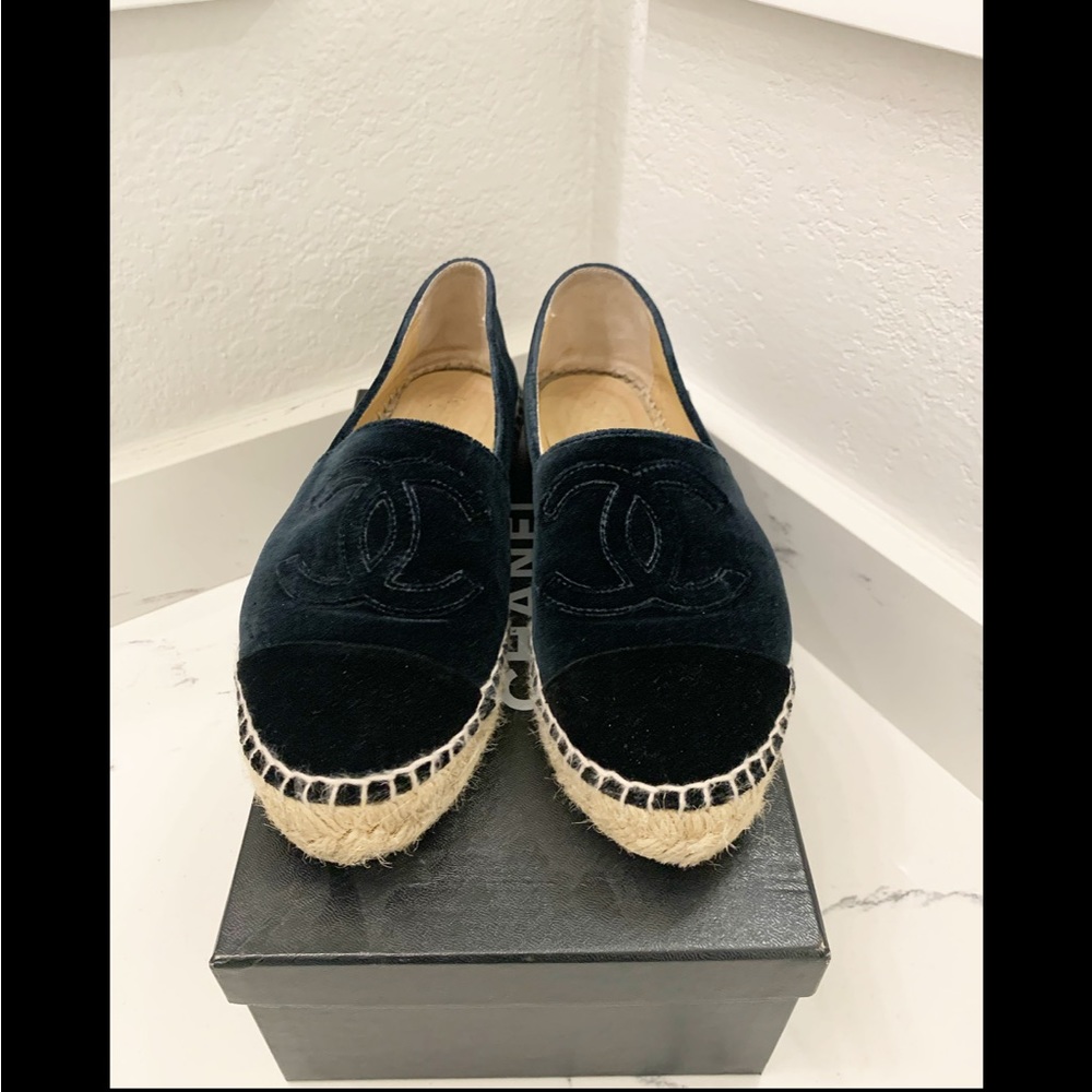 ❤️CHANEL Velvet Espadrilles❤️
